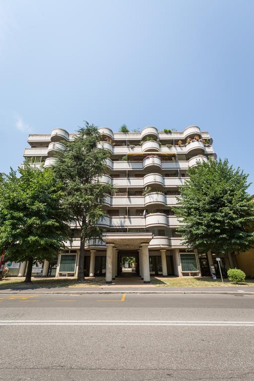 Bolognina Central Apartment Bologna Ngoại thất bức ảnh