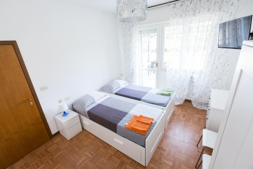 Bolognina Central Apartment Bologna Ngoại thất bức ảnh