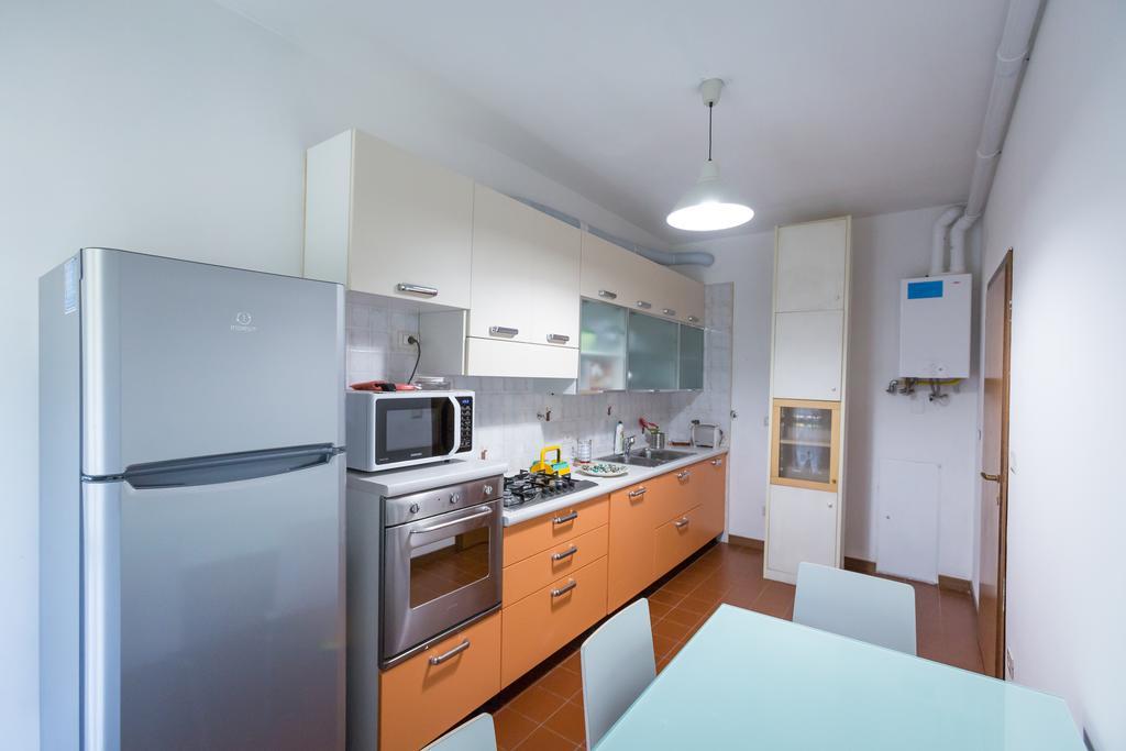 Bolognina Central Apartment Bologna Ngoại thất bức ảnh