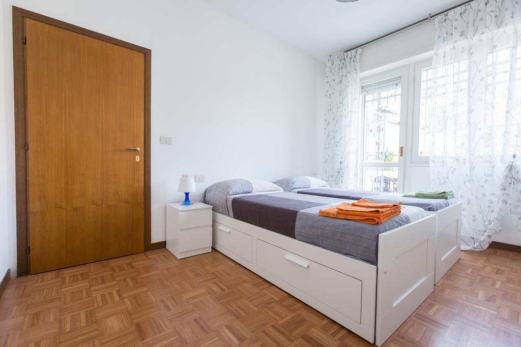 Bolognina Central Apartment Bologna Ngoại thất bức ảnh